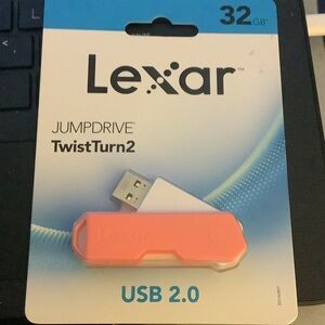 JumpDrive TwistTurn2 USB 2.0 - Pink